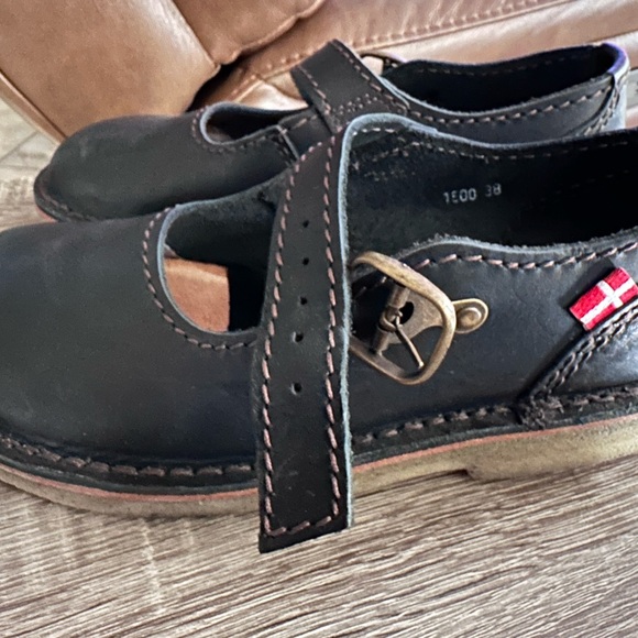 Used once. - Picture 5 of 6